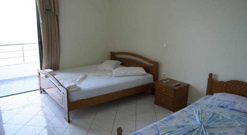 Perla Hotel Saranda Exteriör bild
